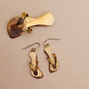 Pin and earings set (Flip Flops)